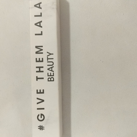 NWT Lip color - Picture 1 of 3